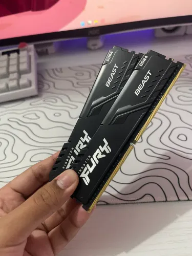 32Gb (16x2) 3200mhz Kingston Fury - Aceito cartão e Entrego 