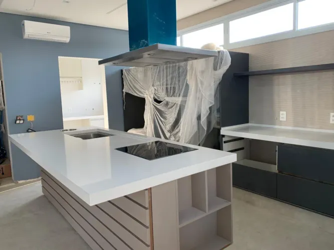 B?ancadas e pias de porcelanato de cozinha ?