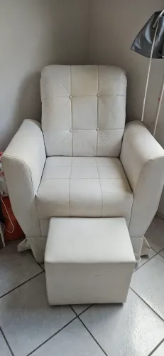 Poltrona amamentação com balanço 