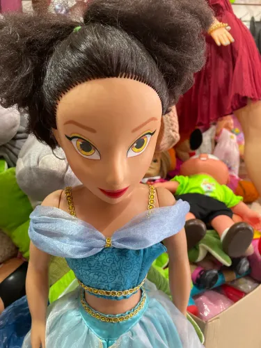 Boneca jasmine