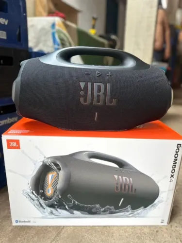 Boombox 4