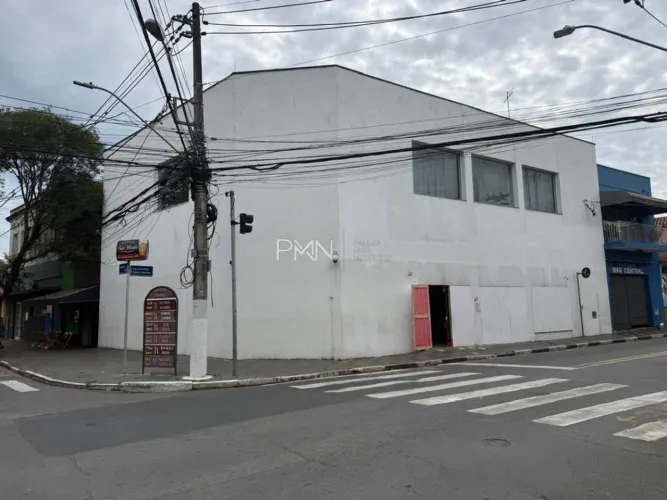 Loja à venda em Campinas, Sousas, com 401 m²