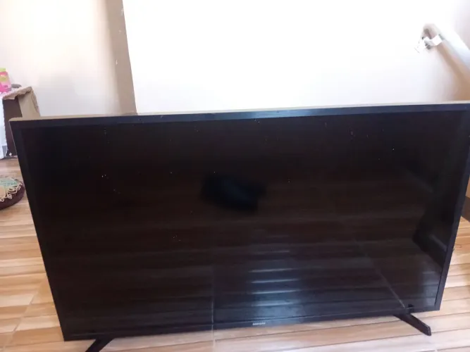 Samsung smartphone TV 32 polegadas