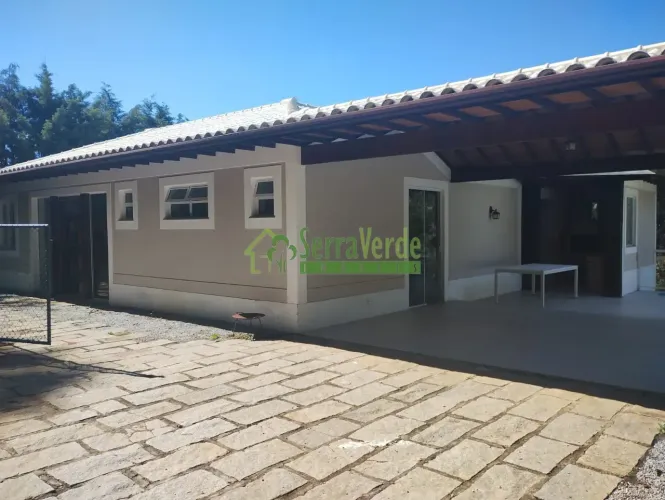 PEDRO DO RIO (CASA EM CONDOMÍNIO DE ALTO PADRÃO E COM FINO ACABAMENTO)