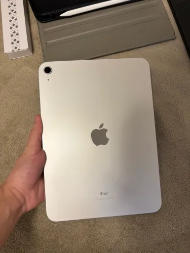 iPad 10 64GB