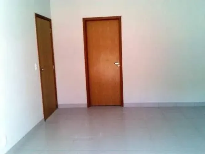 Oportunidade! Excelente Cobertura de 3qtos em ótima localização.
