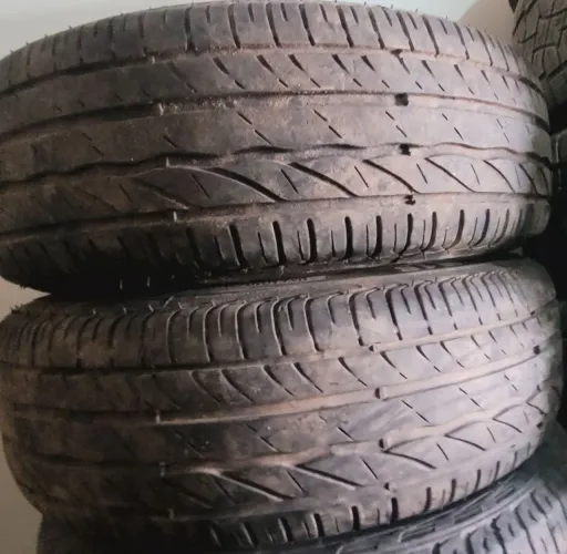 Pneu 195 65 15 Remold seminovo em até 10x de R$15,00 no cartão de crédito