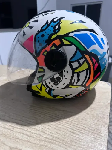 Capacete peels aberto