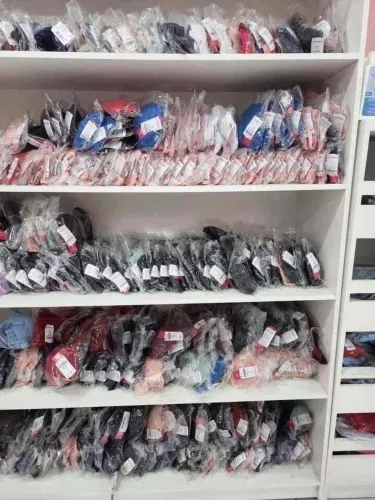 ESTAMOS CADASTRANDO MULHERES PRA REVENDER AS ROUPAS DA ROMANCE E PEÇAS ÍNTIMAS
