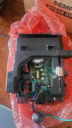 Placa Condensadora Inverter TCL TAC-09CSA2-INV e TAC-09KCO MONT INV Nova Original