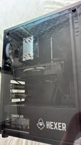 PC Gamer Xeon + RX 580