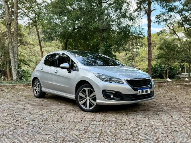 Peugeot 308 Allure 1.6 Turbo Flex 16V 5P Aut. 2017