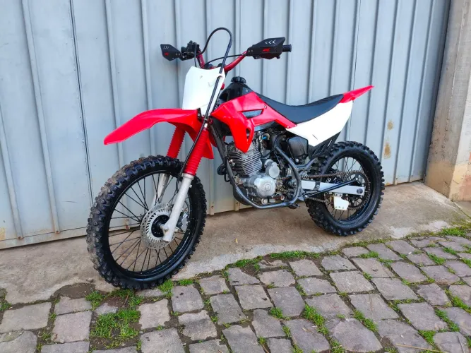 Bros crf trilha