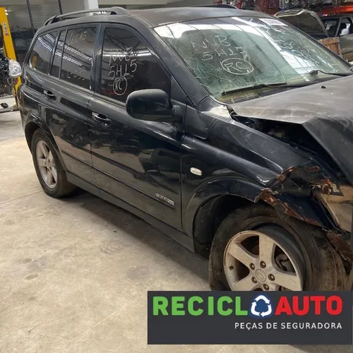 Sucata de ssangyong kyron 2013 para retirdaa de peças leia a descrição