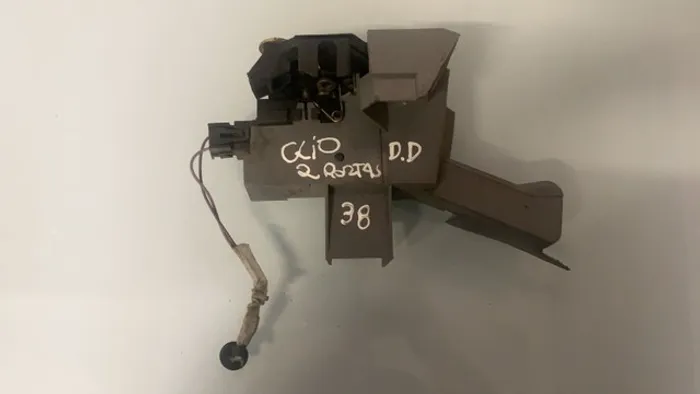 Fechadura Porta - Dianteira Direita Clio 2 Portas