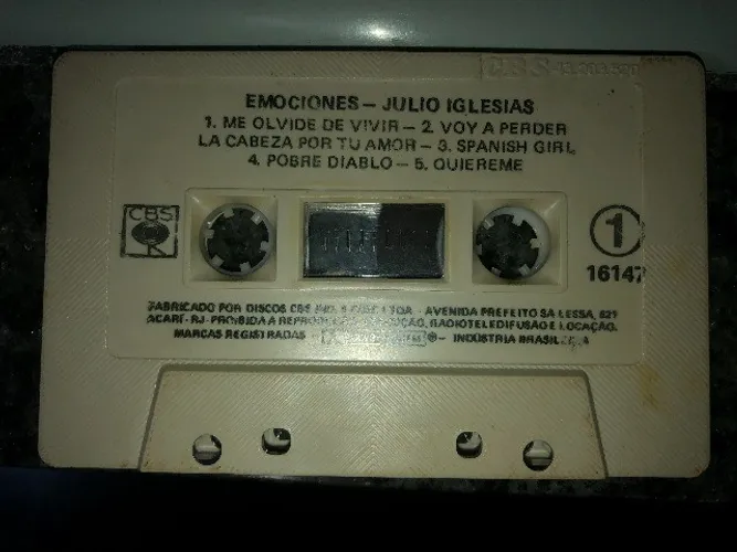 Fita K7 Original Julio Iglesias - Álbum Emociones