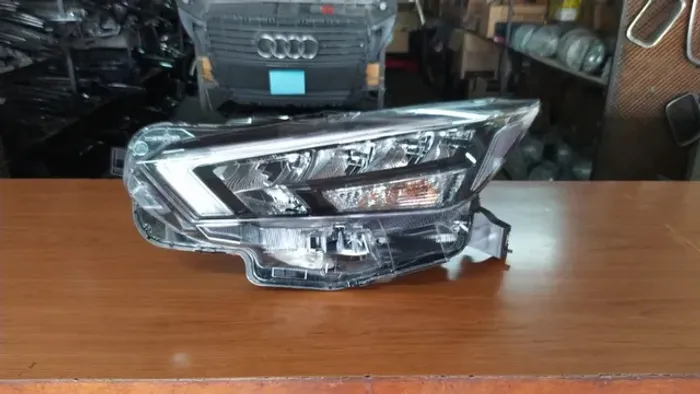 Farol Nissan New Versa Full Led