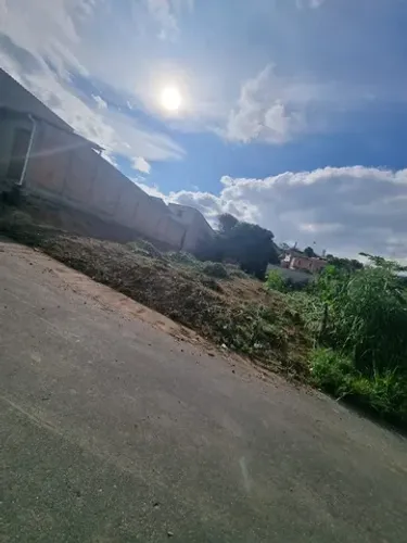 Lote de 360m² no bairro Novo retiro divisa de contagem com esmeralda 