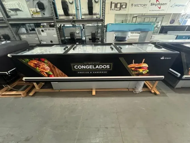 Ilha de congelados 2,90m vidro reto nova com garantia