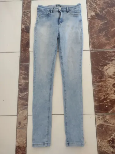 Calça Jeans Skinny Clara - Conforto e Estilo