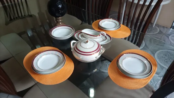 Aparelho de Jantar 28 peças Elegante para Ocasiões Especiais