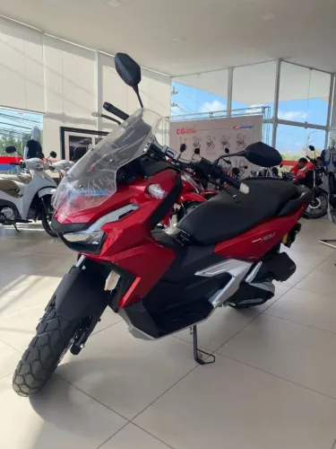 Moto 0KM - Potência e Estilo! ?