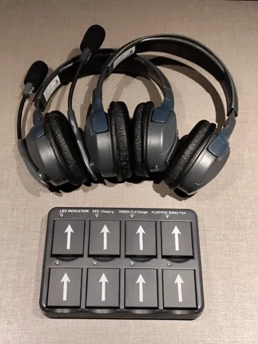 Eartec Ultralite Intercom Kit 4 Fones 1main+3remotes Dual (Usado)