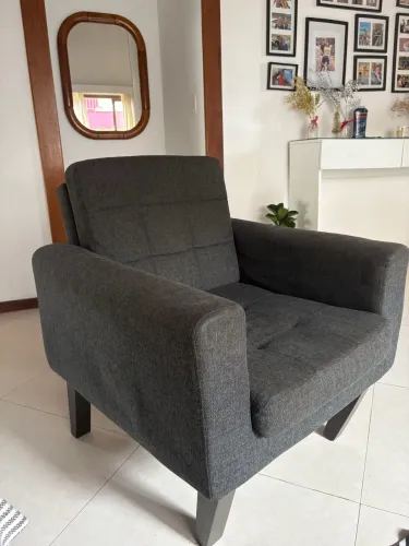 Poltrona Cinza 