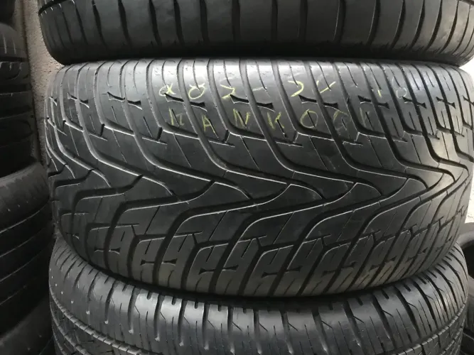 Pneu 285/50/18 Hankook por 300$ peça única 