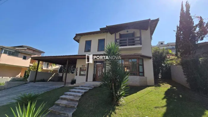 Casa para aluguel, 3 quartos, 1 suíte, 4 vagas, Jardim Indaiá - Embu das Artes/SP