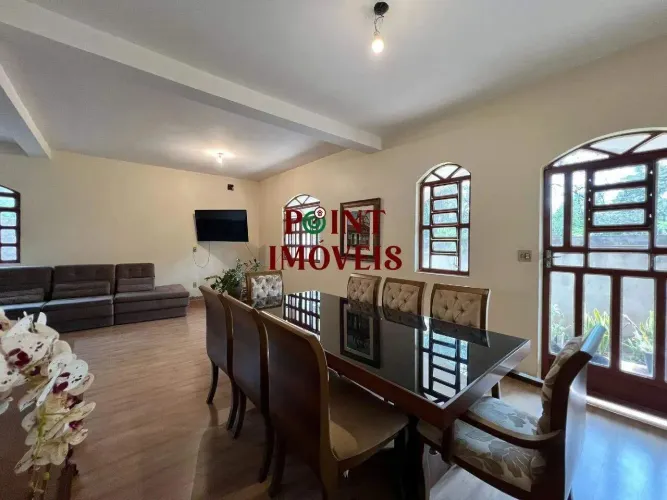 Ótima oportunidade no Bairro Pilar - BH - 3 Pavimentos e 4 vagas