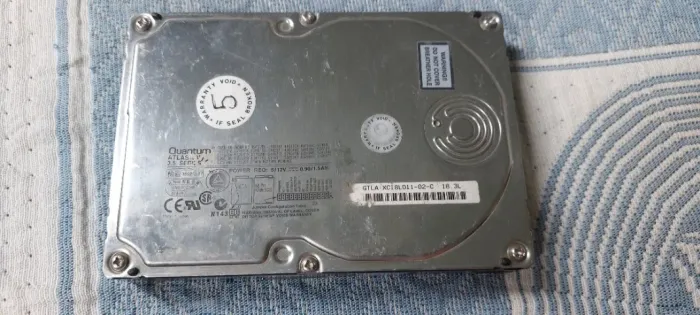 HD Quantum XC18L011-02-C Atlas V 18,3 GB Ultra160 SCSI 4 MB