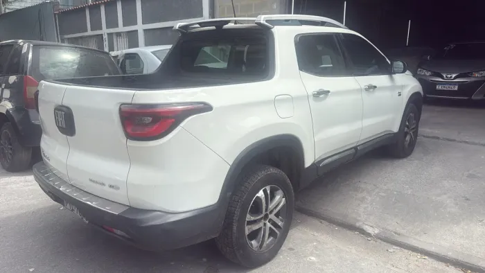 Fiat Toro Volcano 2.0 16V 4X4 TB Diesel Aut. 2017