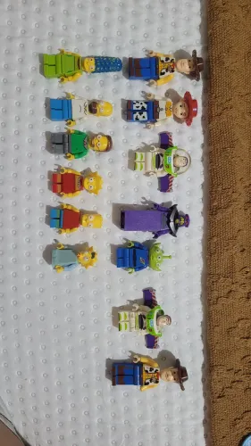 Bonecos Lego Toy Story, Simpson