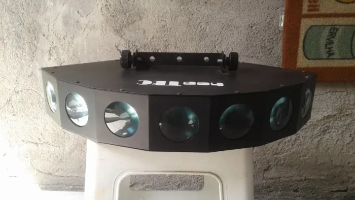 Led 2517 RGB 7 Saídas Equipamento para DJ