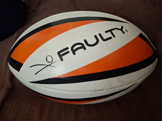 Bola de Rugby usada em ótimo estado