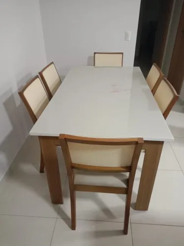 Mesa de jantar laca branca off de madeira