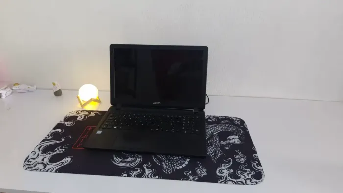 Notebook Acer Aspire ES1-572 Intel Core i3