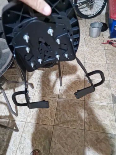 Protetor de carenagem para moto