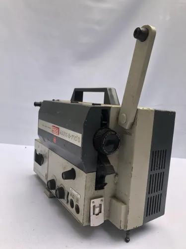 Projetor de cinema película 8mm antigo