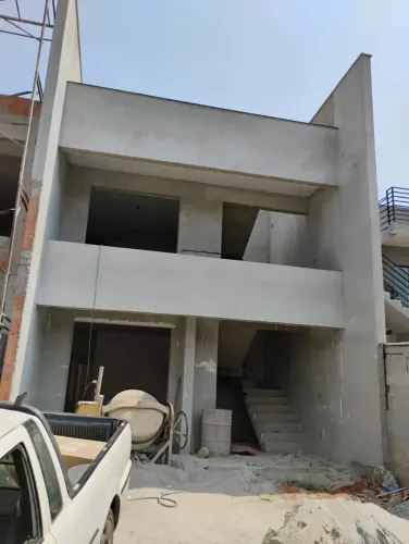 Casa geminada,3 Dormitorio(s) bairro Vale Das Orquídeas