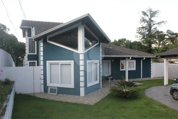 Casa para alugar com 5 quartos em Jardim Villaça, São Roque - SP
