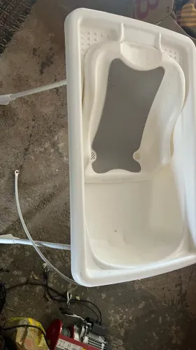 Banheira com suporte