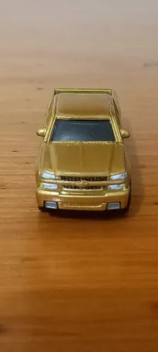 Chevrolet Silverado SS - Matchbox 2006 Bege