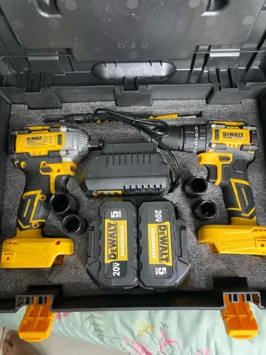 Kit Parafusadeira e Impacto Dewalt 20V