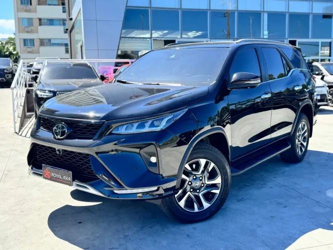 Toyota Hilux SW4 4X4 2.8 Diesel 2023