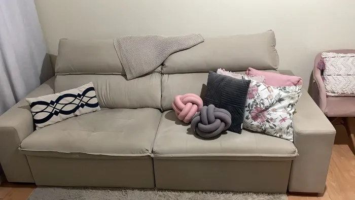 Venda de sofá usado/único dono 