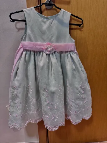 Vestido Infantil de Festa Verde Água Bordado -5 anos - Estado de Novo - Oportunidade