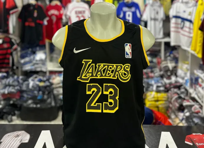 Camiseta de Basquete Los Angeles Lakers - Tamanho M