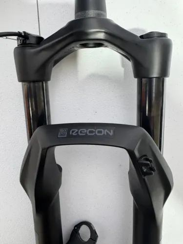 SUSPENSÃO ROCK SHOX RECON TRAVA REMOTA 